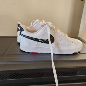 Women's Court Vision Low Nike sneakers